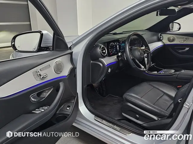 Mercedes-Benz E-Class 2020 2.0 автомат (гидро), миниатюра 11