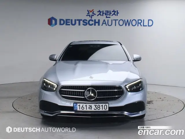Mercedes-Benz E-Class 2020 2.0 автомат (гидро), миниатюра 3
