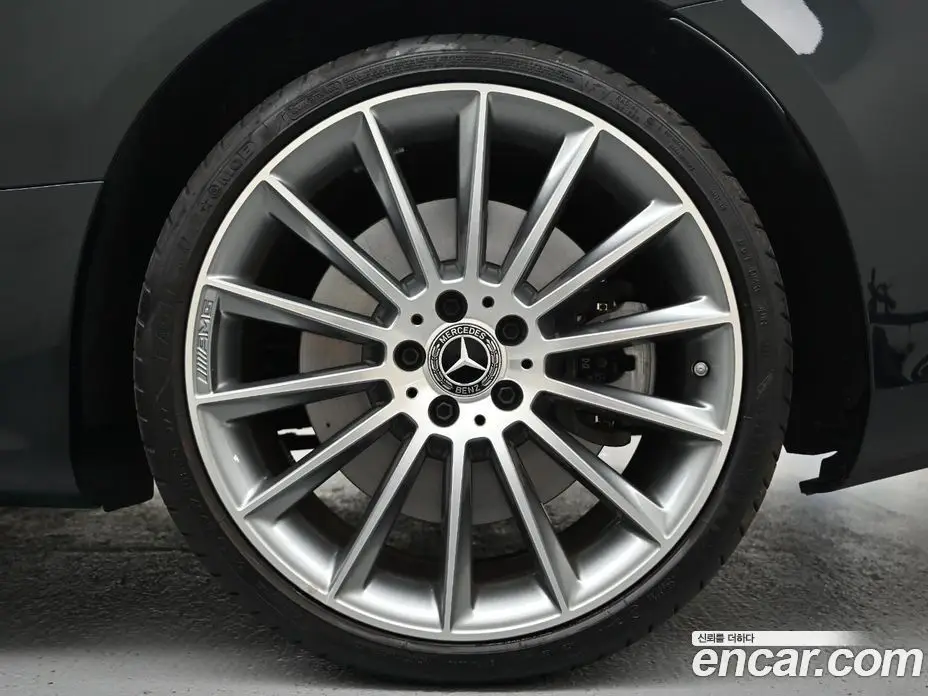 Mercedes-Benz E-Class 2022 3.0 автомат (гидро), фото 20 Mercedes-Benz E-Class 2022 3.0 автомат (гидро), фото 20