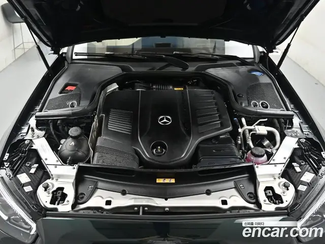 Mercedes-Benz E-Class 2022 3.0 автомат (гидро), миниатюра 9 Mercedes-Benz E-Class 2022 3.0 автомат (гидро), миниатюра 9
