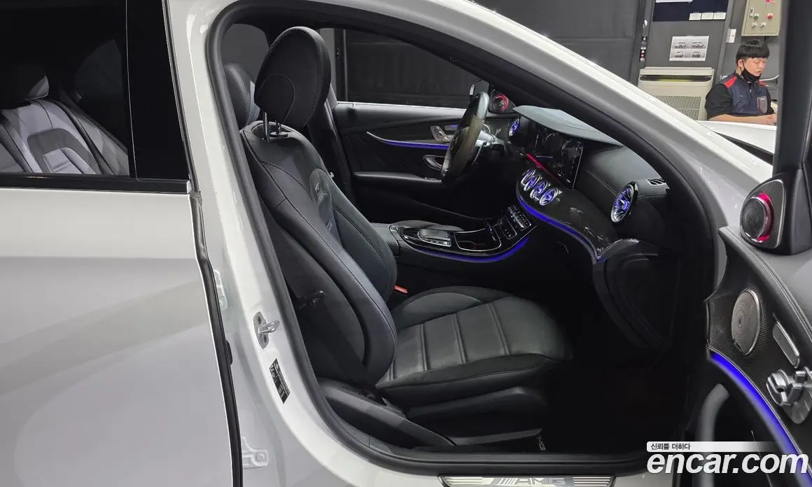 Mercedes-Benz E-Class 2022 3.0 автомат (гидро), фото 12