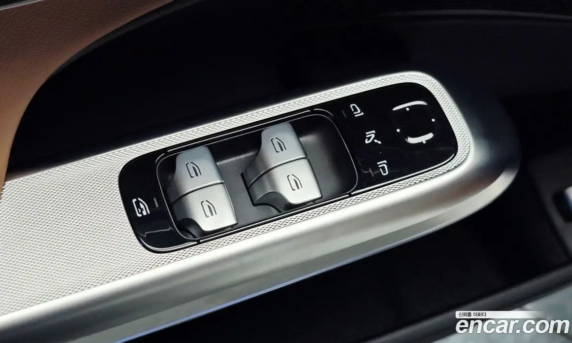 Mercedes-Benz E-Class 2025 2.0 автомат (гидро), фото 15 Mercedes-Benz E-Class 2025 2.0 автомат (гидро), фото 15