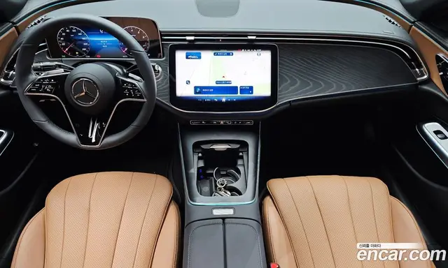 Mercedes-Benz E-Class 2025 2.0 автомат (гидро), миниатюра 7 Mercedes-Benz E-Class 2025 2.0 автомат (гидро), миниатюра 7