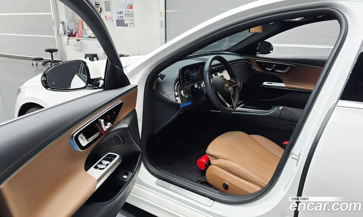 Mercedes-Benz E-Class 2025 2.0 автомат (гидро), фото 10 Mercedes-Benz E-Class 2025 2.0 автомат (гидро), фото 10
