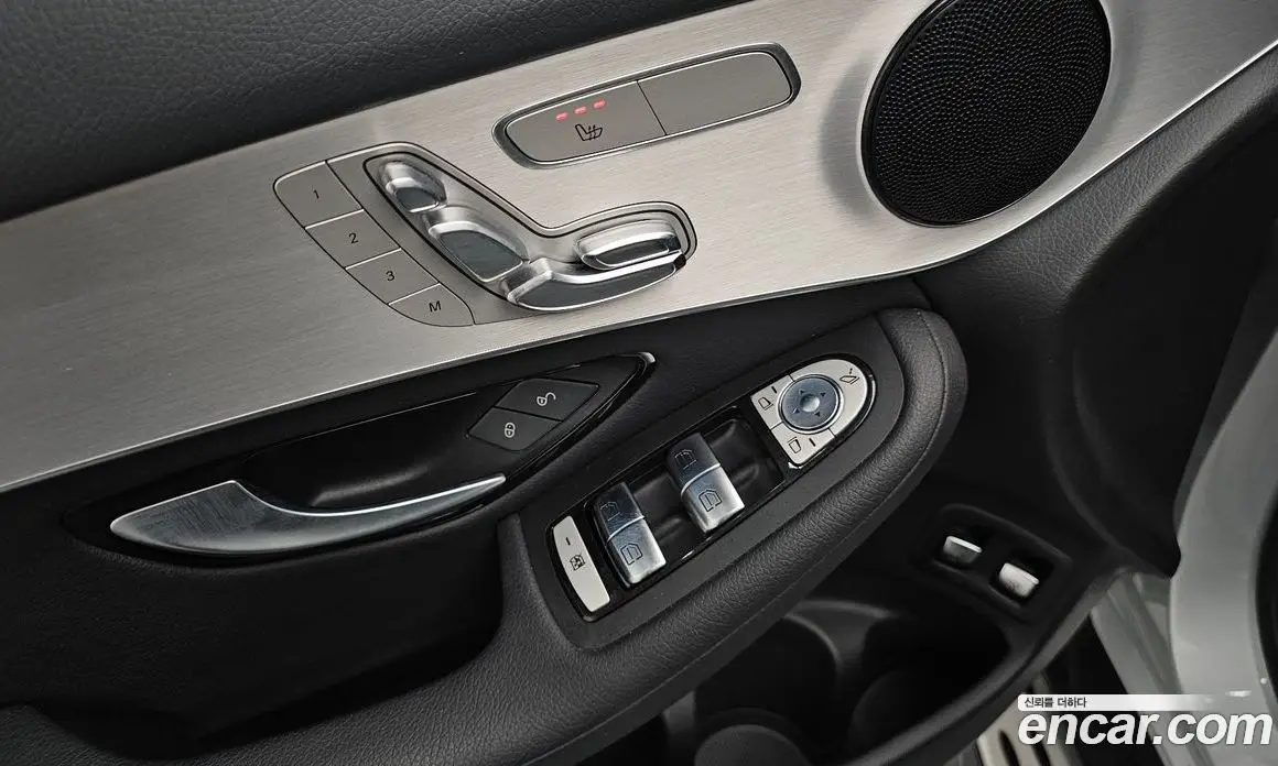 Mercedes-Benz GLC-Class 2019 2.0 автомат (гидро), фото 16