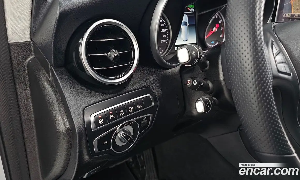 Mercedes-Benz GLC-Class 2019 2.0 автомат (гидро), фото 17
