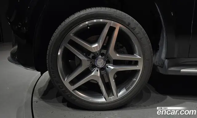 Mercedes-Benz GLS-Class 2016 4.7 автомат (гидро), миниатюра 5