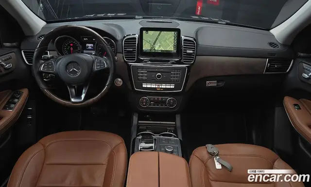 Mercedes-Benz GLS-Class 2016 4.7 автомат (гидро), миниатюра 7