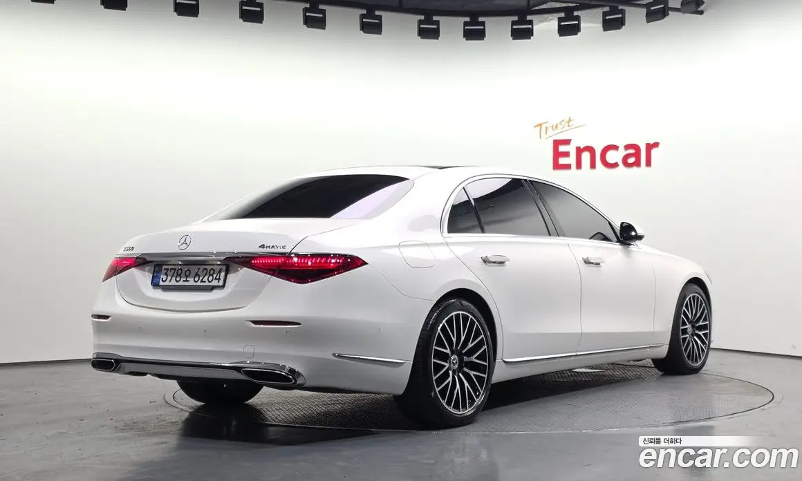 Mercedes-Benz S-Class 2022 4.0 автомат (гидро), фото 2 Mercedes-Benz S-Class 2022 4.0 автомат (гидро), фото 2
