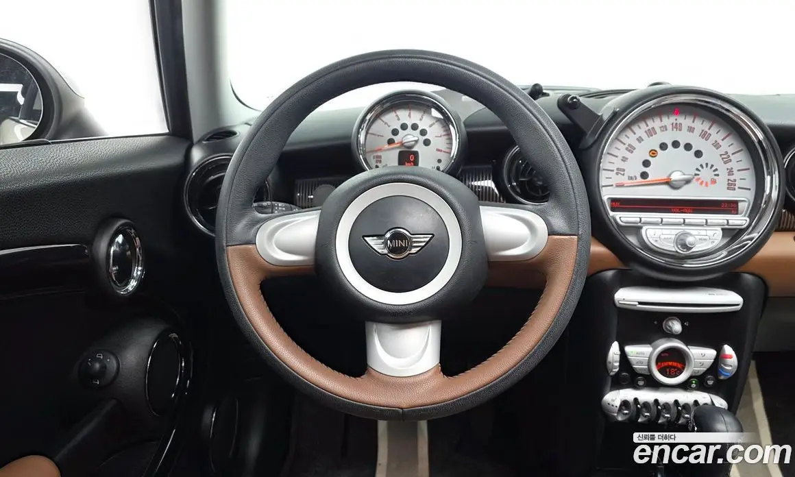 Mini Cooper 2010 1.6 автомат (гидро), фото 12