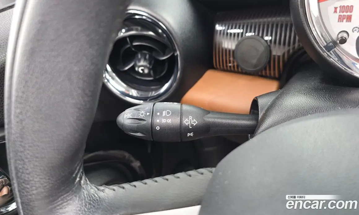 Mini Cooper 2010 1.6 автомат (гидро), фото 17