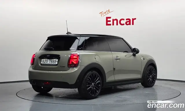 Mini Cooper 2019 1.5 автомат (гидро), миниатюра 2