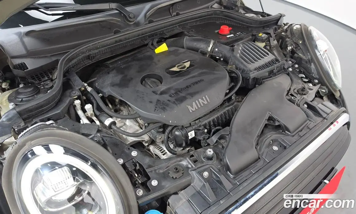 Mini Cooper 2019 1.5 автомат (гидро), фото 6