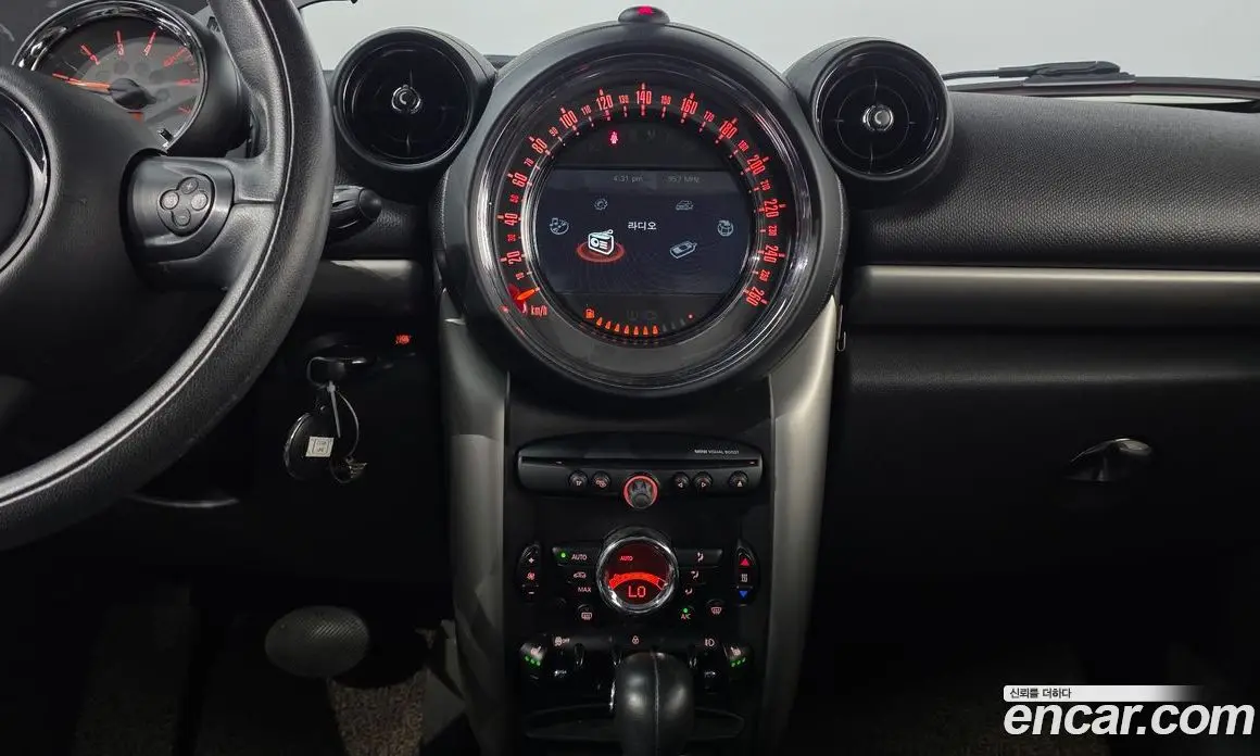 Mini Countryman 2015 2.0 автомат (гидро), фото 16 Mini Countryman 2015 2.0 автомат (гидро), фото 16