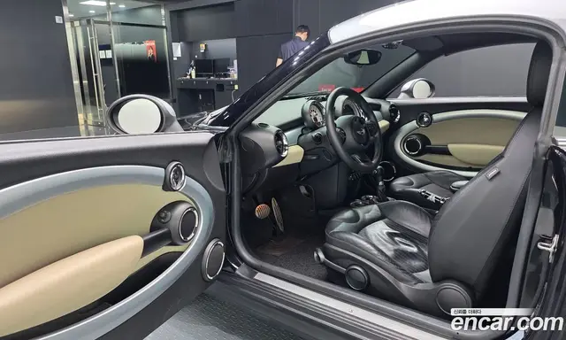Mini Coupe 2012 1.6 автомат (гидро), миниатюра 10