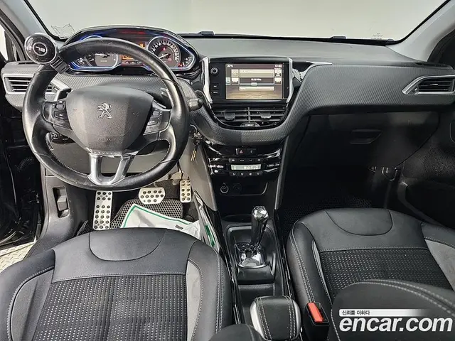 Peugeot 2008 2017 1.6 автомат (робот), миниатюра 5 Peugeot 2008 2017 1.6 автомат (робот), миниатюра 5