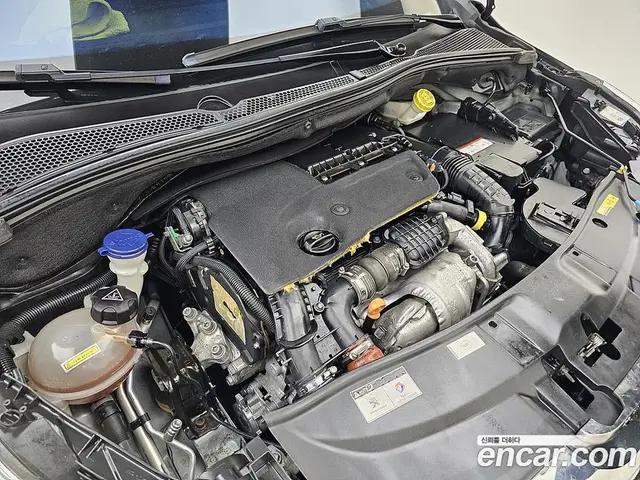 Peugeot 2008 2017 1.6 автомат (робот), миниатюра 6 Peugeot 2008 2017 1.6 автомат (робот), миниатюра 6