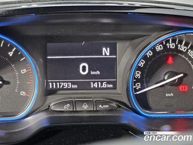 Peugeot 2008 2017 1.6 автомат (робот), миниатюра 7 Peugeot 2008 2017 1.6 автомат (робот), миниатюра 7
