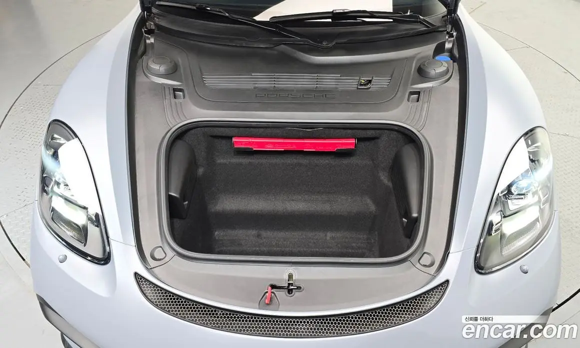 Porsche 718 2023 4.0 автомат (гидро), фото 6 Porsche 718 2023 4.0 автомат (гидро), фото 6