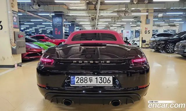 Porsche 718 2024 4.0 автомат (гидро), миниатюра 4 Porsche 718 2024 4.0 автомат (гидро), миниатюра 4