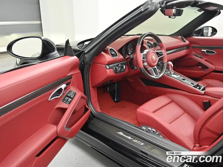 Porsche 718 2024 4.0 автомат (гидро), фото 11