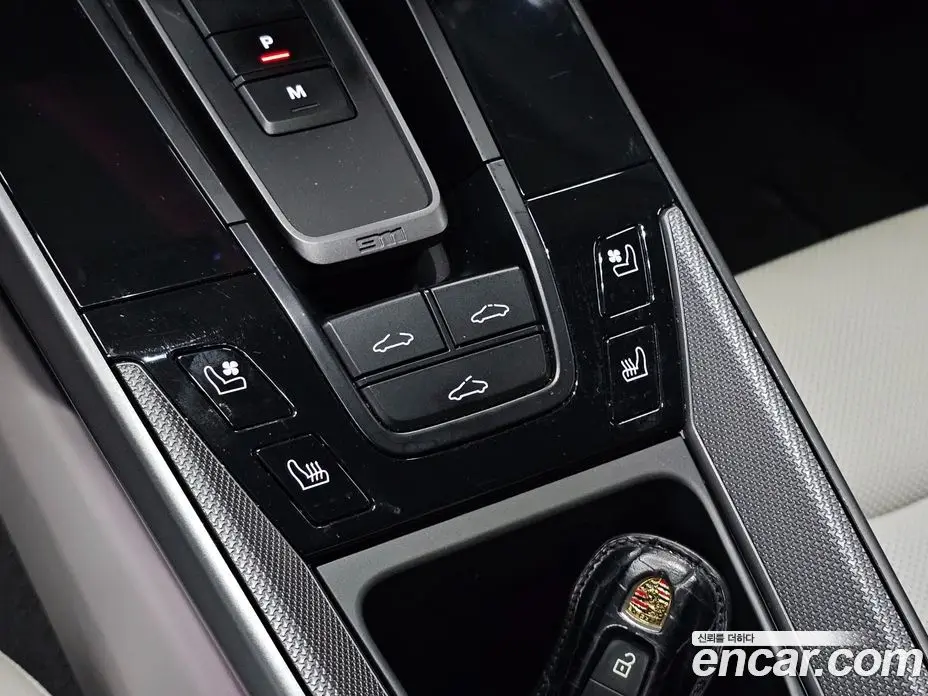 Porsche 911 2021 3.0 автомат (гидро), фото 16 Porsche 911 2021 3.0 автомат (гидро), фото 16