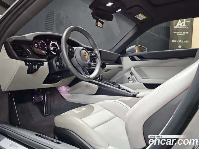 Porsche 911 2021 3.0 автомат (гидро), миниатюра 10 Porsche 911 2021 3.0 автомат (гидро), миниатюра 10