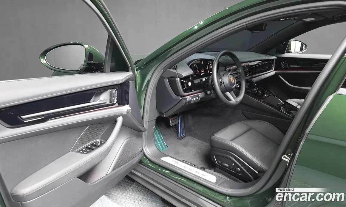 Porsche Panamera 2026 2.9 автомат (гидро), фото 10 Porsche Panamera 2026 2.9 автомат (гидро), фото 10