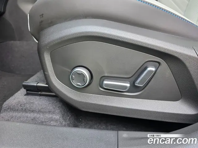 Renault (Samsung) Fluence 2026 1.5 автомат (гидро), миниатюра 12