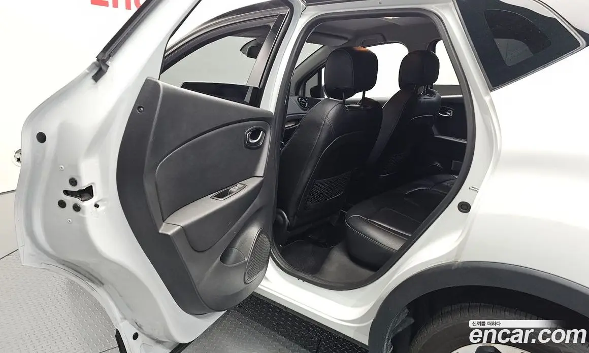 Renault (Samsung) QM3 2019 1.5 автомат (гидро), фото 12 Renault (Samsung) QM3 2019 1.5 автомат (гидро), фото 12