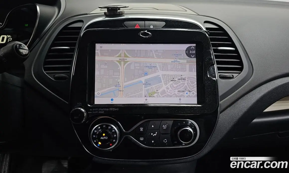 Renault (Samsung) QM3 2019 1.5 автомат (гидро), фото 14 Renault (Samsung) QM3 2019 1.5 автомат (гидро), фото 14