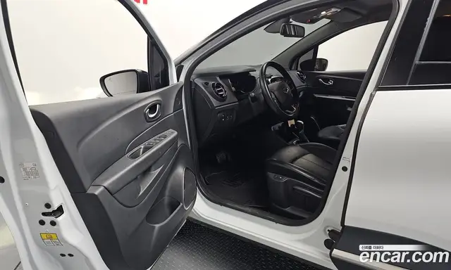 Renault (Samsung) QM3 2019 1.5 автомат (гидро), миниатюра 10 Renault (Samsung) QM3 2019 1.5 автомат (гидро), миниатюра 10