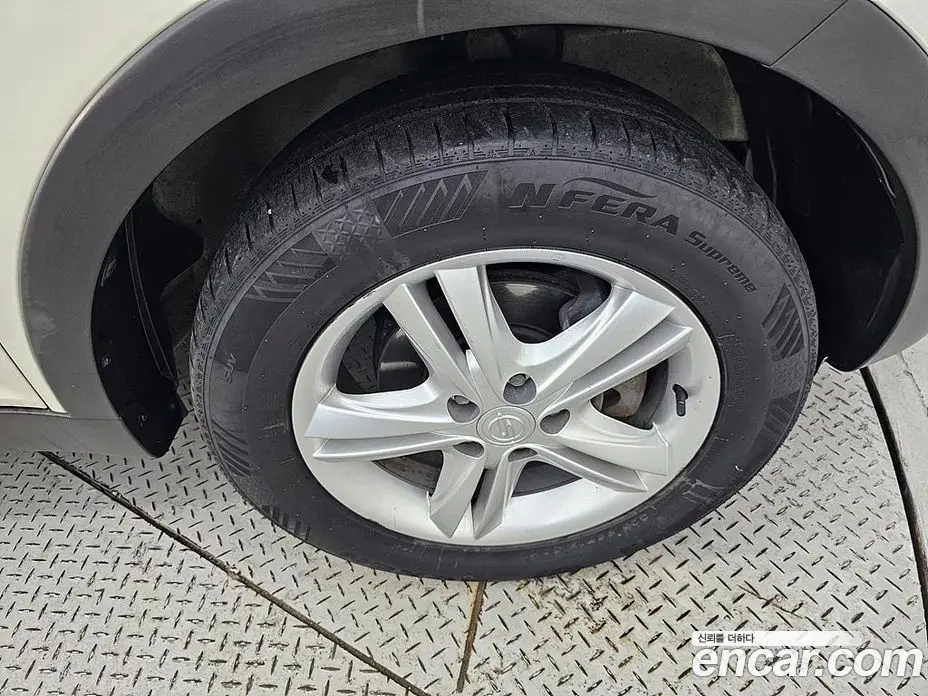 SsangYong Korando 2014 2.0 автомат (гидро), фото 20 SsangYong Korando 2014 2.0 автомат (гидро), фото 20