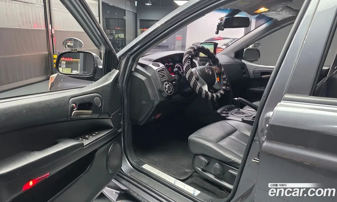 SsangYong Korando 2015 2.0 автомат (гидро), фото 10