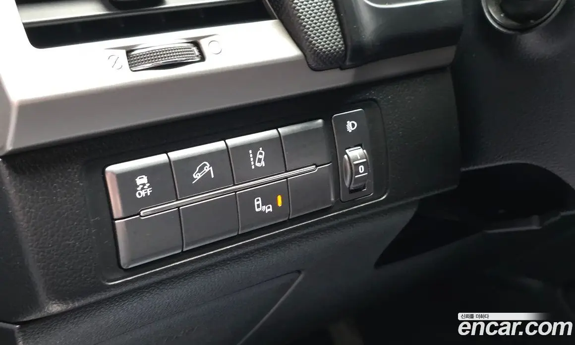 SsangYong Rexton 2019 2.2 автомат (гидро), фото 16