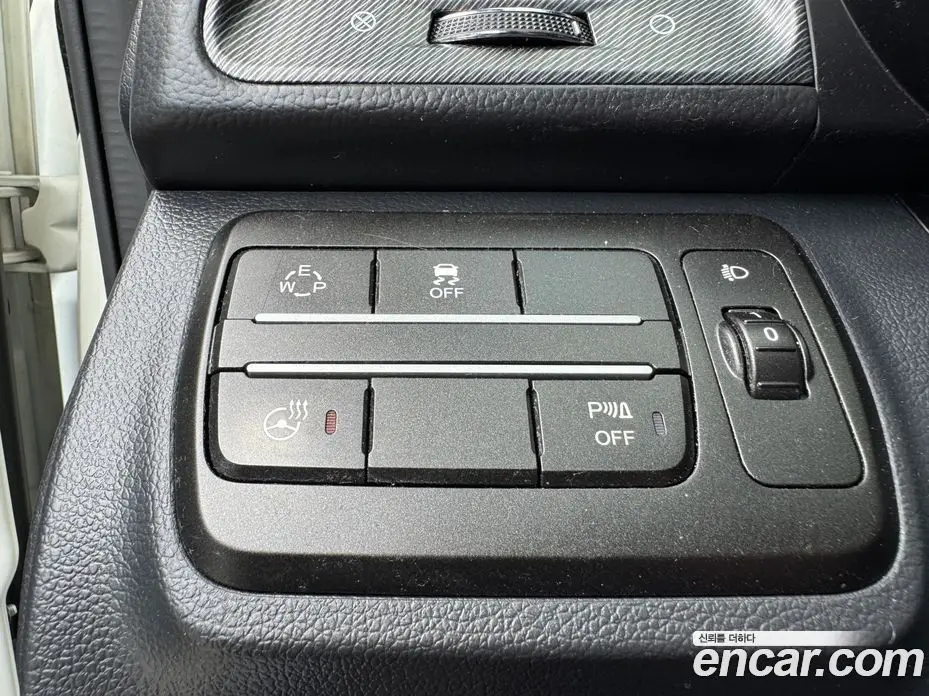 SsangYong TIBOLI 2017 1.6 автомат (гидро), фото 13