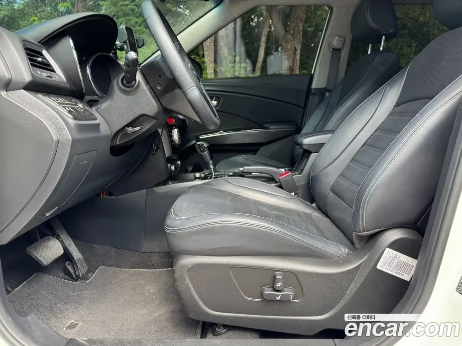 SsangYong TIBOLI 2017 1.6 автомат (гидро), фото 17