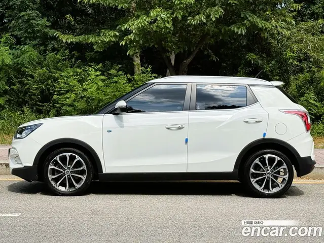 SsangYong TIBOLI 2017 1.6 автомат (гидро), миниатюра 3