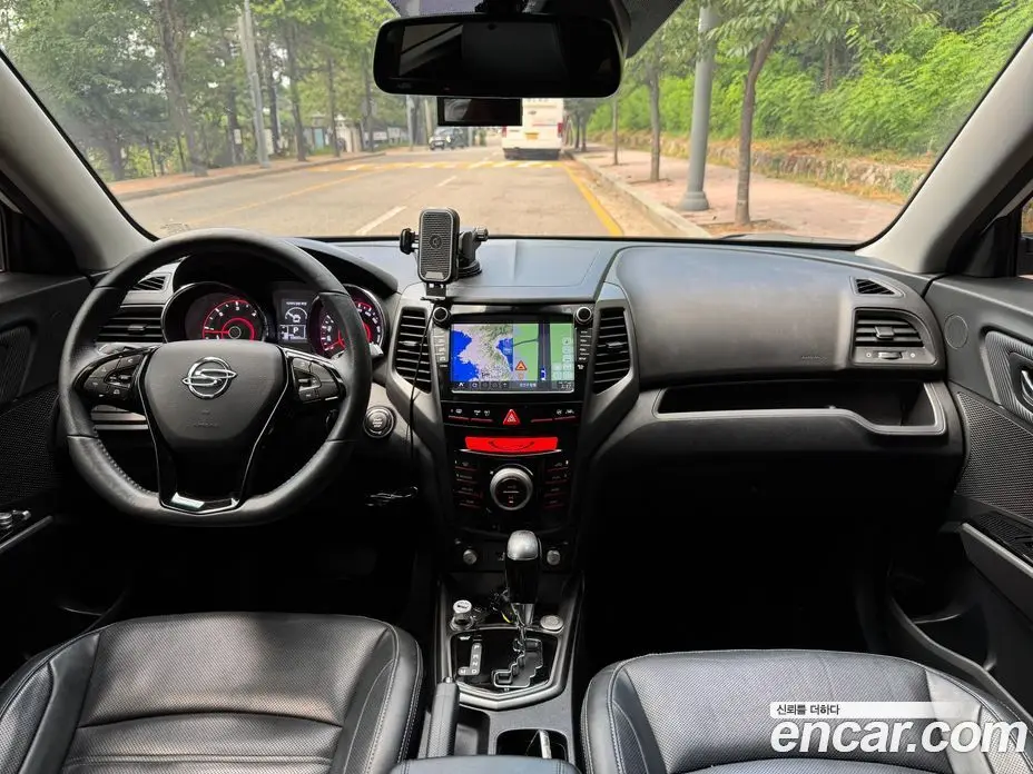 SsangYong TIBOLI 2017 1.6 автомат (гидро), фото 6