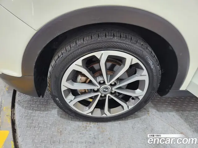 SsangYong TIBOLI 2017 1.6 автомат (гидро), миниатюра 5