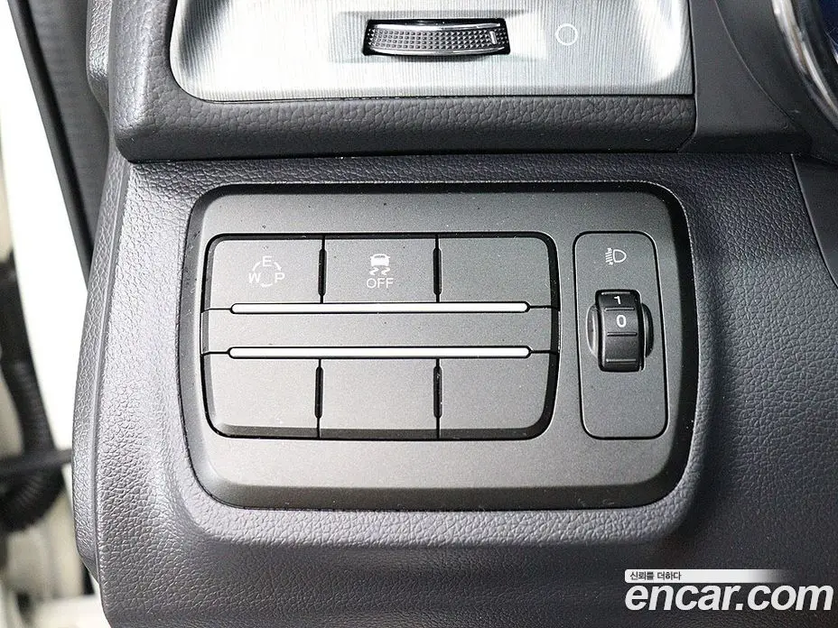 SsangYong TIBOLI 2018 1.6 автомат (гидро), фото 13