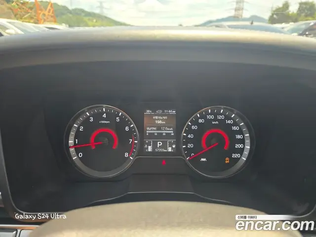SsangYong TIBOLI 2022 1.5 автомат (гидро), миниатюра 8