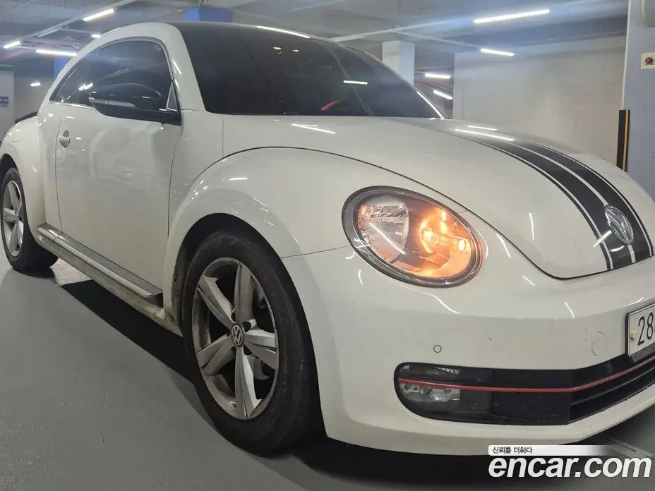 Volkswagen Beatle 2013 2.0 автомат (гидро), фото 3 Volkswagen Beatle 2013 2.0 автомат (гидро), фото 3