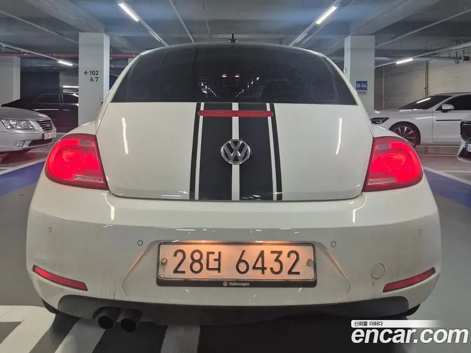 Volkswagen Beatle 2013 2.0 автомат (гидро), фото 7 Volkswagen Beatle 2013 2.0 автомат (гидро), фото 7