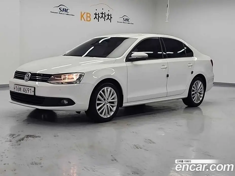 Volkswagen Jetta 2013 1.6 автомат (гидро), фото 1 Volkswagen Jetta 2013 1.6 автомат (гидро), фото 1