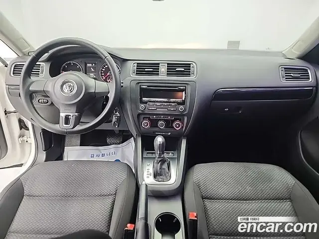 Volkswagen Jetta 2013 1.6 автомат (гидро), миниатюра 7 Volkswagen Jetta 2013 1.6 автомат (гидро), миниатюра 7