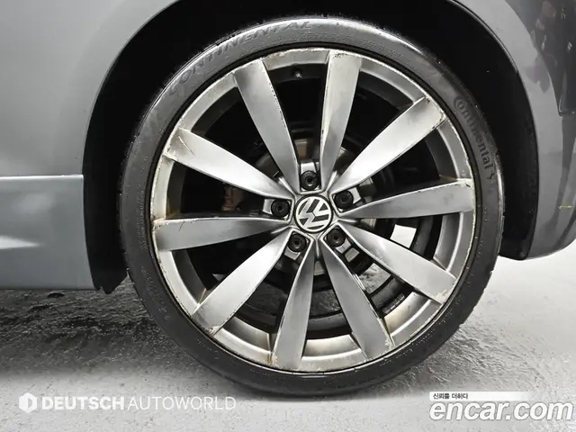 Volkswagen Scirocco 2013 2.0 автомат (гидро), миниатюра 5 Volkswagen Scirocco 2013 2.0 автомат (гидро), миниатюра 5