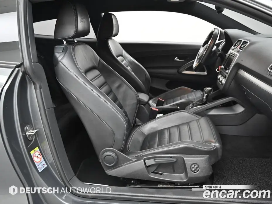Volkswagen Scirocco 2013 2.0 автомат (гидро), фото 10 Volkswagen Scirocco 2013 2.0 автомат (гидро), фото 10