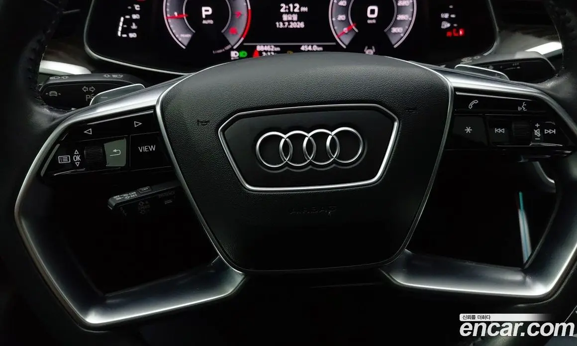 Audi A6 2021 2.0 автомат (гидро), фото 13