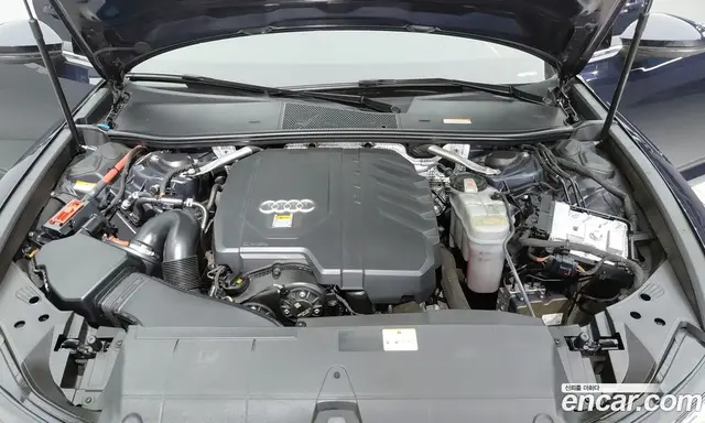 Audi A6 2021 2.0 автомат (гидро), миниатюра 6